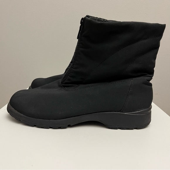 Canada Toe Warmers Womens Magic Black Ankle Boots Size 11 - Picture 3 of 9